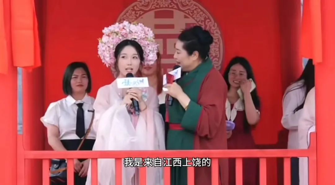 江西彩礼，把王婆也打倒了…